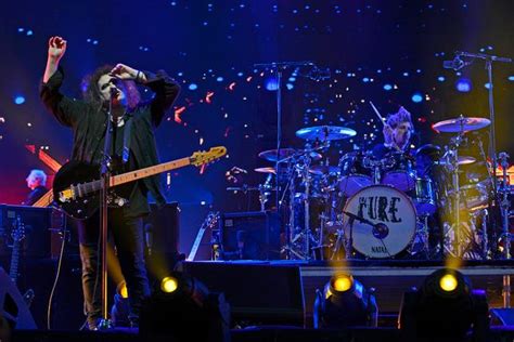 The Cure brings eagerly anticipated tour to Shoreline, Hollywood Bowl